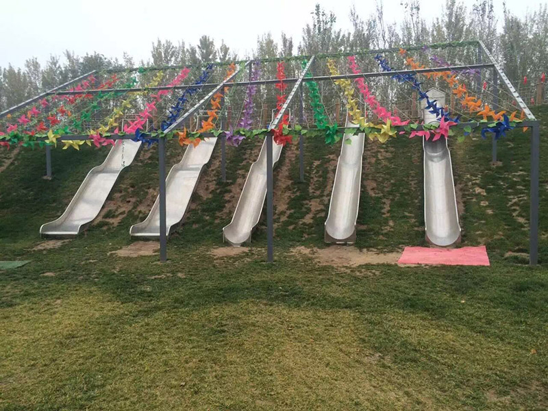 不锈钢滑梯,不锈钢滑梯厂家,不锈钢滑梯工厂